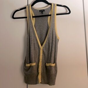 Splendid cashmere button-up vest, size x-small